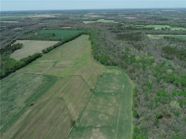 00000 W 2200 RD, Parker, KS 66072