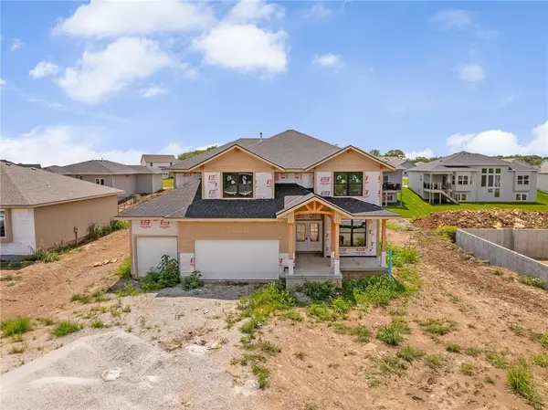 25031 W 141st ST, Olathe, KS 66061