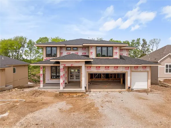 25054 W 141st ST, Olathe, KS 66061