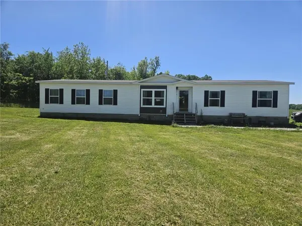 1292 255th ST, Fort Scott, KS 66701