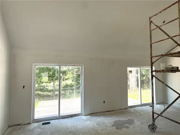 258 Sycamore DR, Linn Valley, KS 66040