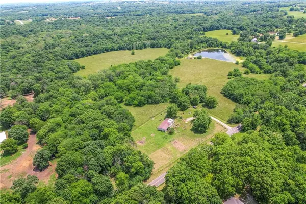14913 S Outer Belt EXT, Lone Jack, MO 64070