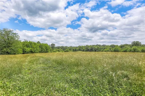 14913 S Outer Belt EXT, Lone Jack, MO 64070
