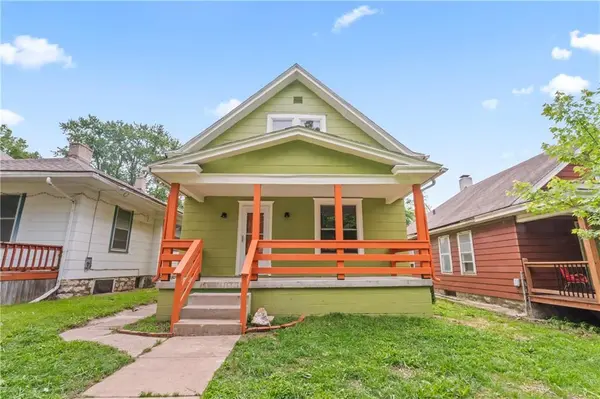 2717 BALES AVE, Kansas City, MO 64128