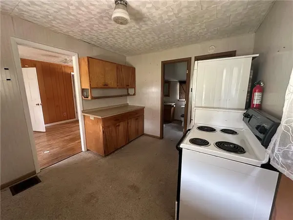 504 E 6th ST, Maryville, MO 64468