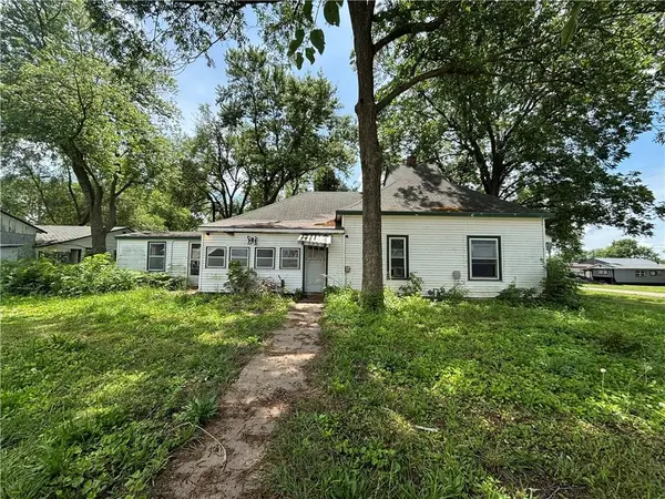 114 Schofield ST, Waverly, KS 66871