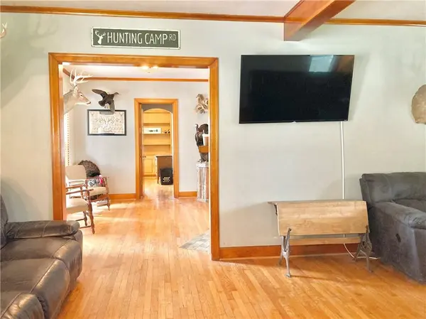406 S 6th ST, Burlington, KS 66839