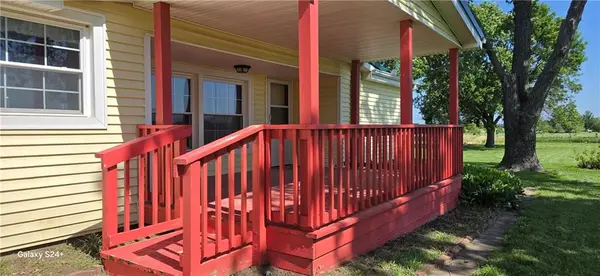 24770 Earnest RD, Osawatomie, KS 66064