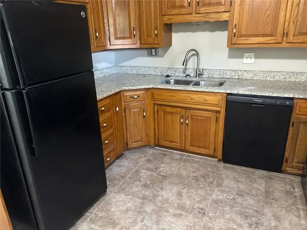 6310 E 153rd ST, Grandview, MO 64030