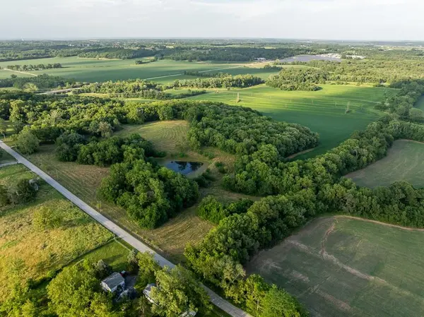 701 N Bly RD, Independence, MO 64056