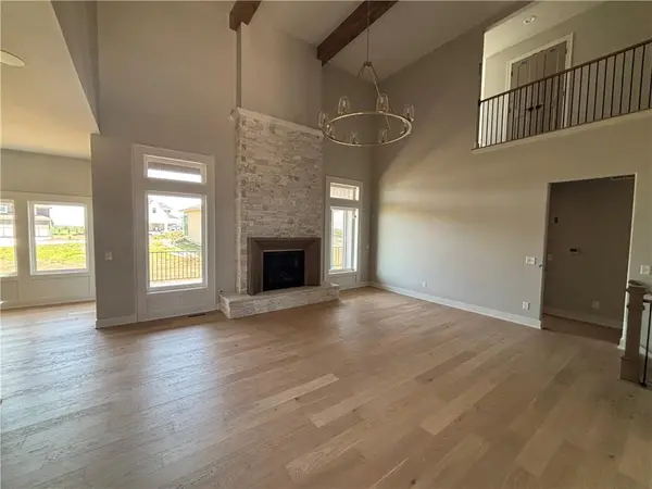 17705 Knox ST, Overland Park, KS 66221