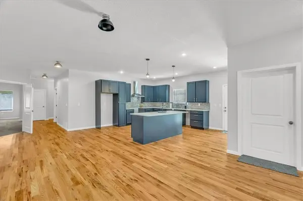 7844 James A Reed RD, Kansas City, MO 64138