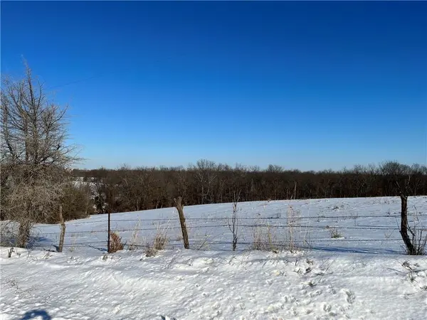 12297 Orrick RD, Excelsior Springs, MO 64024