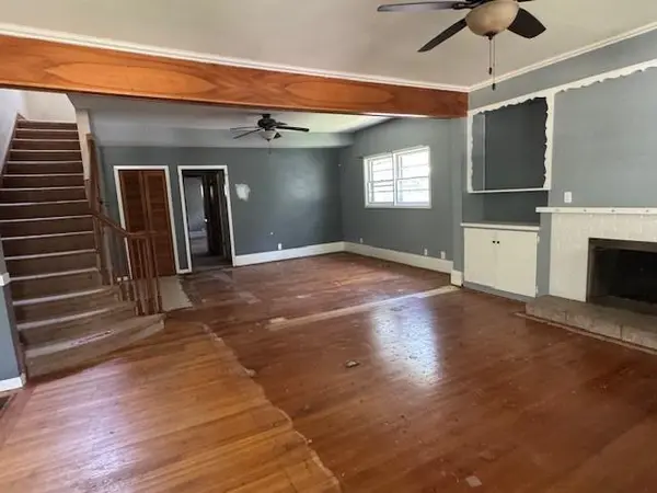 1322 Morgan AVE, Parsons, KS 67357
