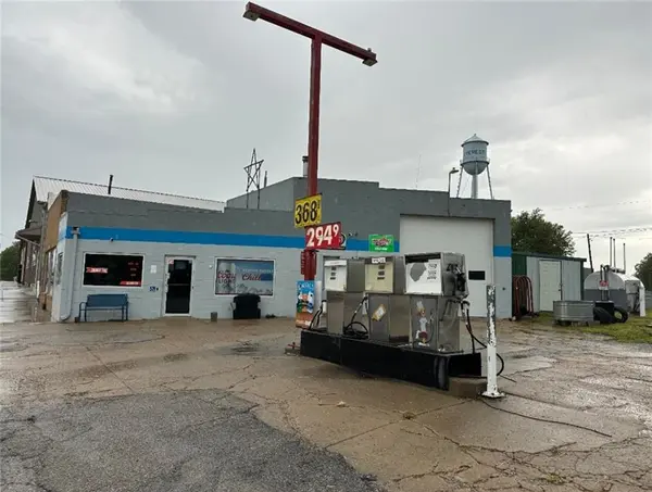 508 Main ST, Everest, KS 66424