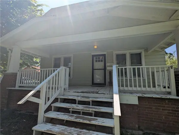 505 Shawnee ST, Hiawatha, KS 66434