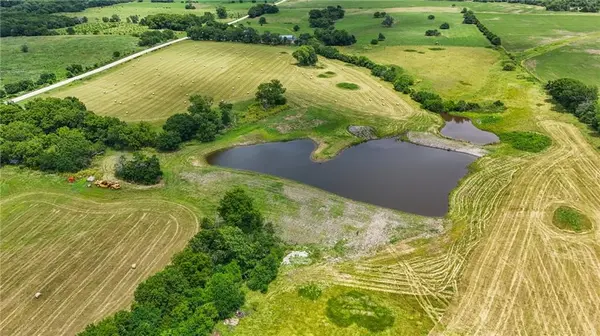 39ac 0000 N 1000 RD, Lawrence, KS 66046