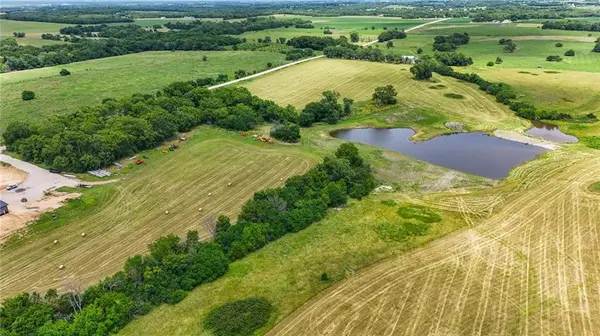 39ac 0000 N 1000 RD, Lawrence, KS 66046