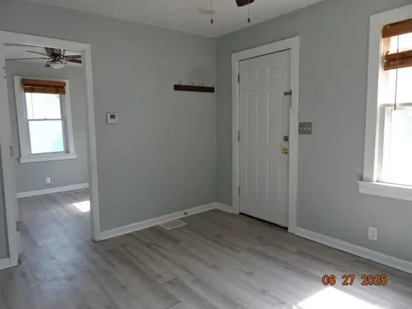 5938 Kensington AVE, Kansas City, MO 64130