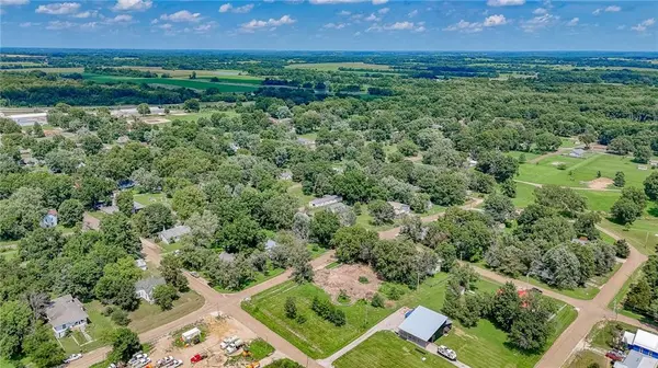 204 E 3rd ST, Urich, MO 64788