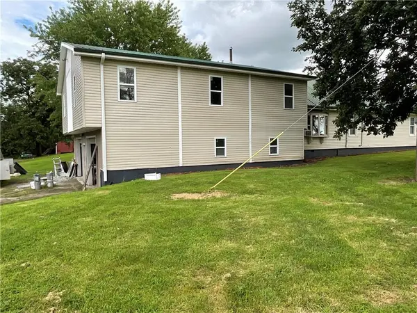 18615 137th ST, Pattonsburg, MO 64670