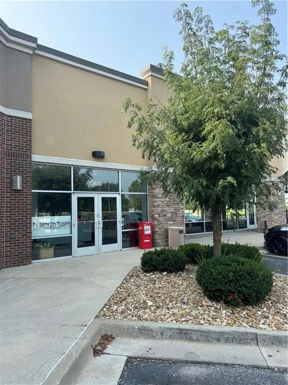 13610 Washington ST, Kansas City, MO 64145