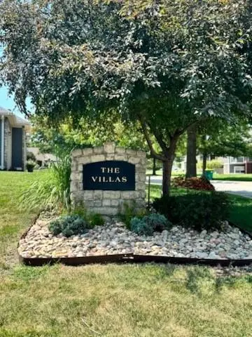 29372 Palmer DR, Paola, KS 66071