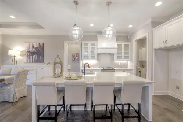 12501 W 138th PL, Overland Park, KS 66221