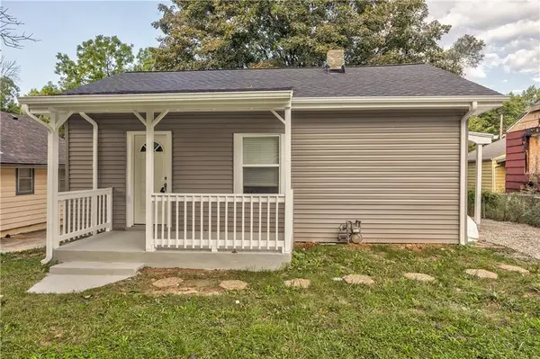 1810 S Maywood AVE, Independence, MO 64053