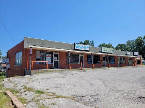 3501 S Sterling AVE, Independence, MO 64052