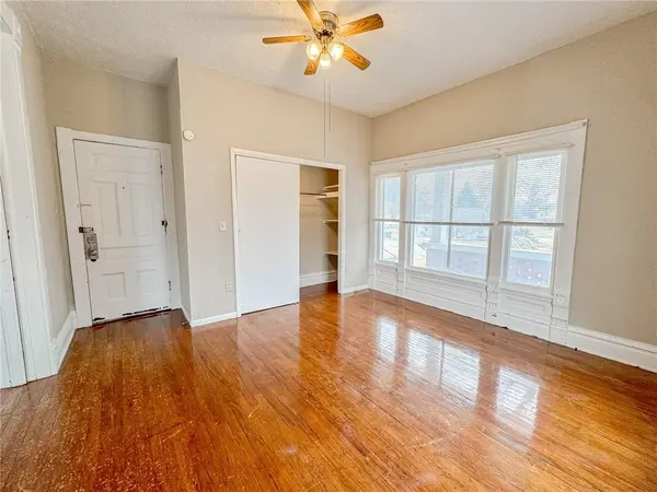 319 W 3rd ST, Maryville, MO 64468