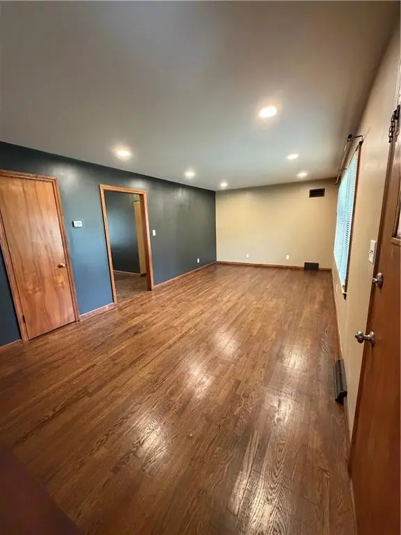 623 W Mason ST, Odessa, MO 64076