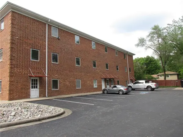 6317 NE Antioch Suite 108 RD, Gladstone, MO 64119