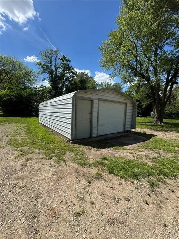 311 N Magnolia AVE, Columbus, KS 66725