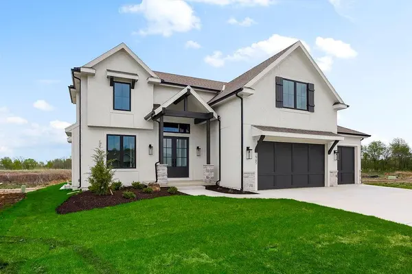 16785 S Ripley ST, Olathe, KS 66062