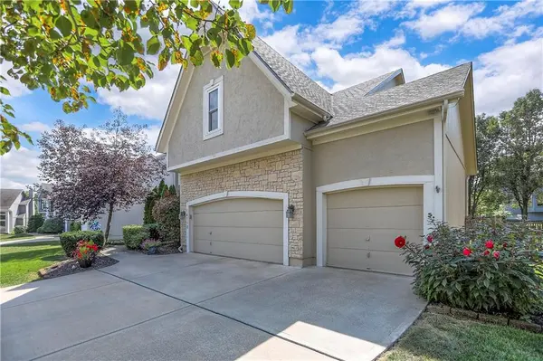 14112 Noland ST, Overland Park, KS 66221