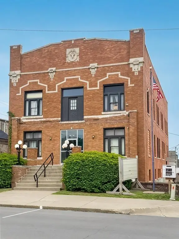 115 N Main ST, Maryville, MO 64468