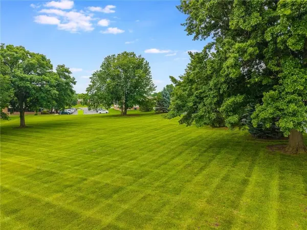 Lot 2, Track 10 N Brooktree LN, Gladstone, MO 64119