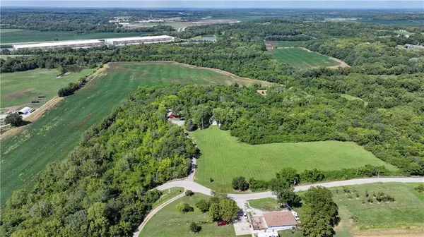 21708 E Eureka RD, Independence, MO 64057