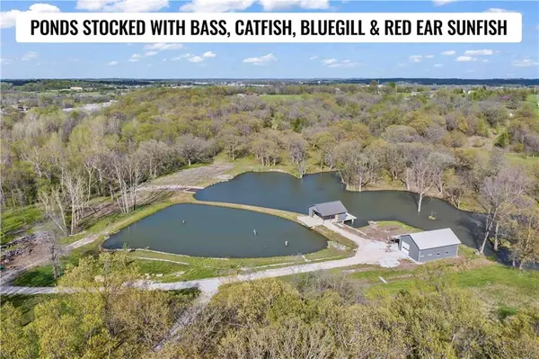 6205 S Chiles RD, Blue Springs, MO 64014
