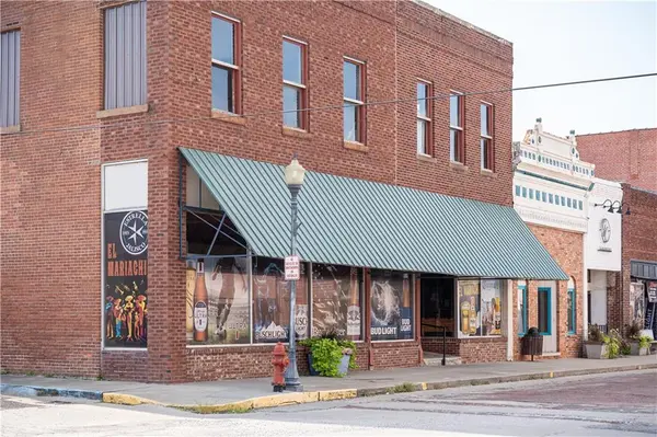 301 S Miller ST, Sweet Springs, MO 65351