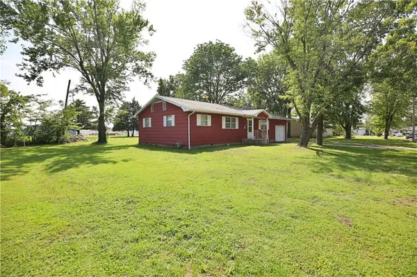 309 W 25th ST, Baxter Springs, KS 66713