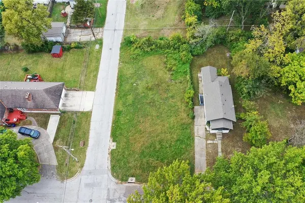 5650 Agnes AVE, Kansas City, MO 64130