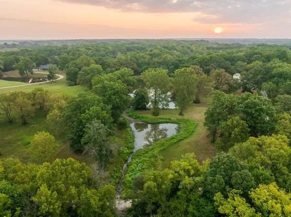 466 NW 391 RD, Clinton, MO 64735