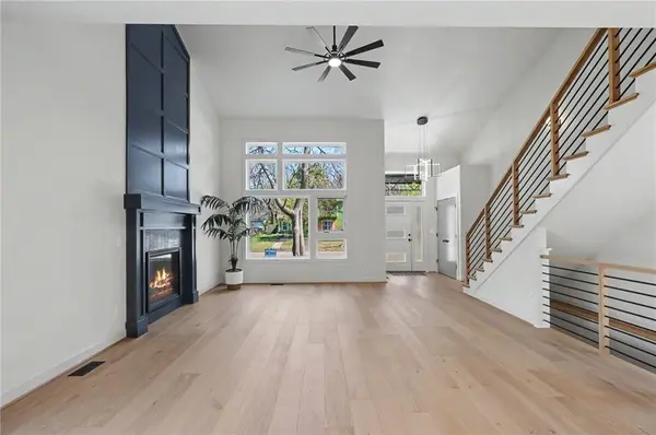 1111 New Jersey ST, Lawrence, KS 66044