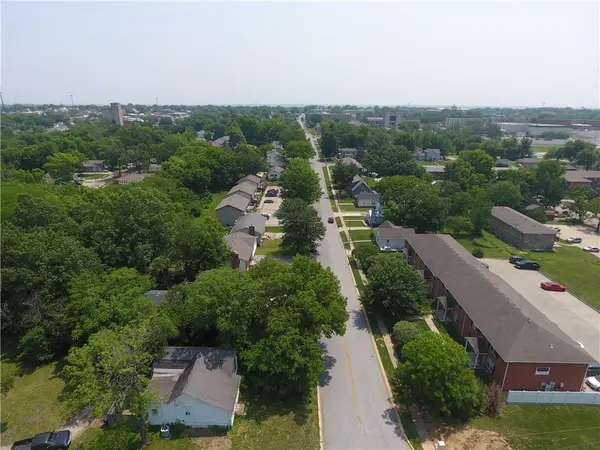 318 S Main ST, Warrensburg, MO 64093