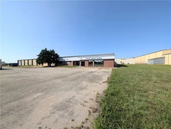 1469 US Hwy 59 HWY, Moran, KS 66755