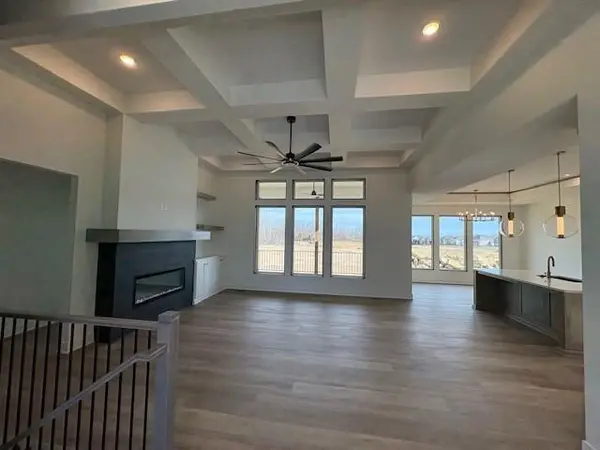 4733 NW Sienna RDG, Riverside, MO 64150