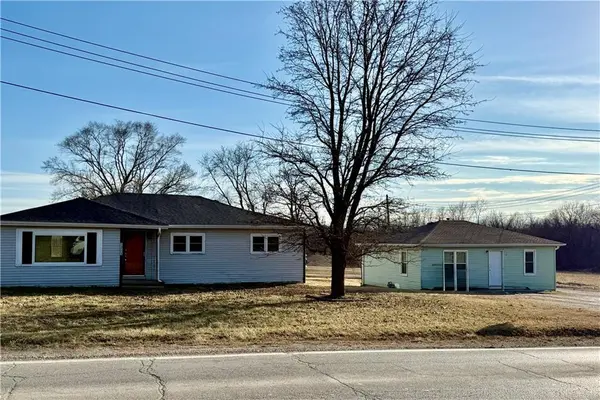 1213 W Main ST, Richmond, MO 64085