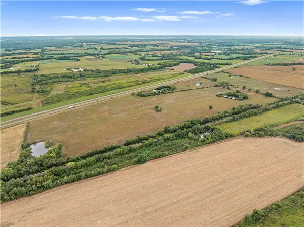 Nw 90th RD, Sheldon, MO 64784
